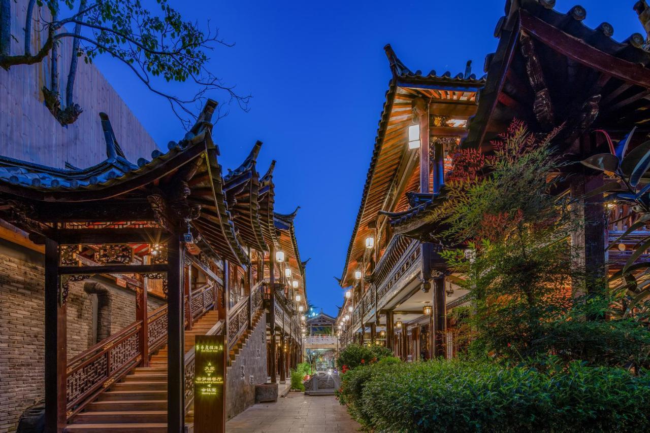 Doof Resort Hotel Li-ťiang Exteriér fotografie